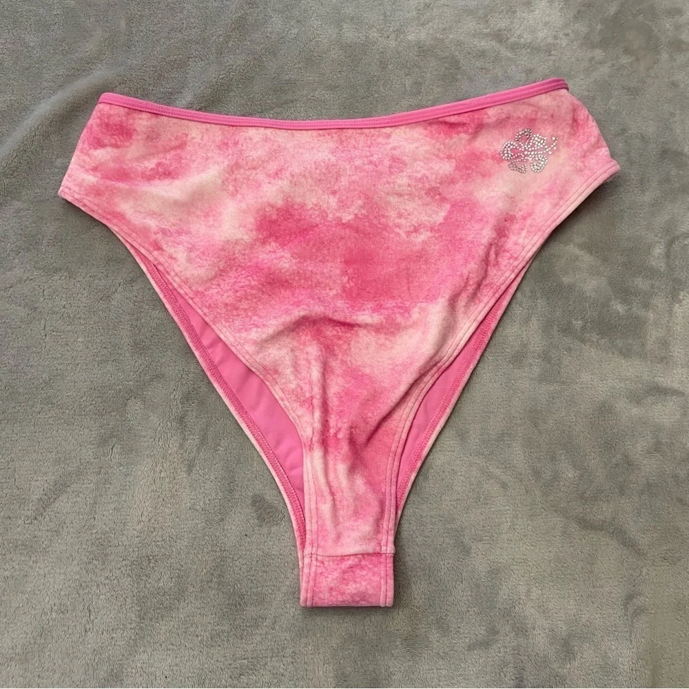 Frankies Bikinis new without